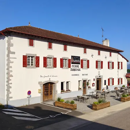 Ferme Ibarnia Hotel *